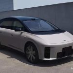 理想i9纯电旗舰SUV路测实拍