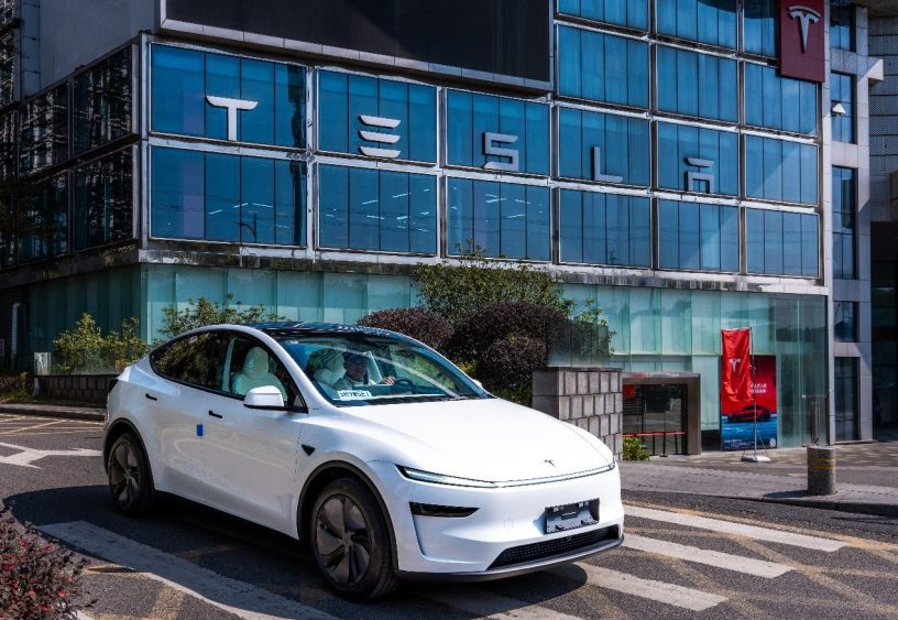 特斯拉中国门店Model Y