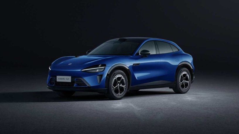 小米YU7深蓝色纯电SUV